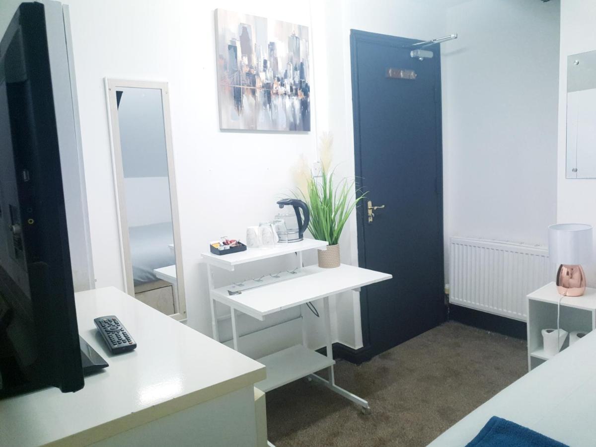 Townhouse 105 Hotel Huddersfield Kültér fotó